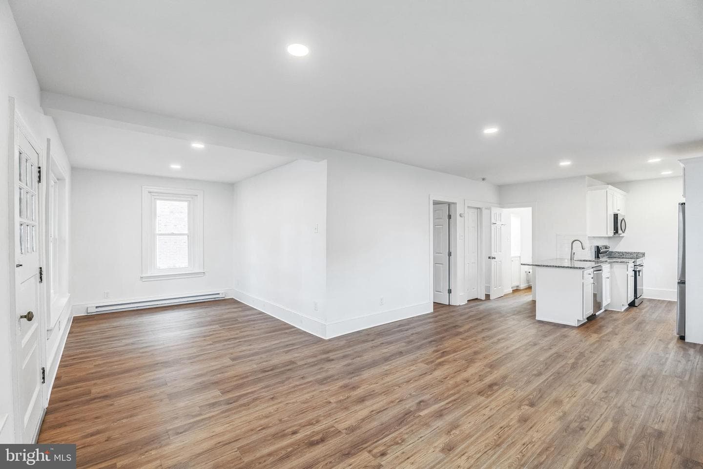 10 Jefferson Avenue photo 5
