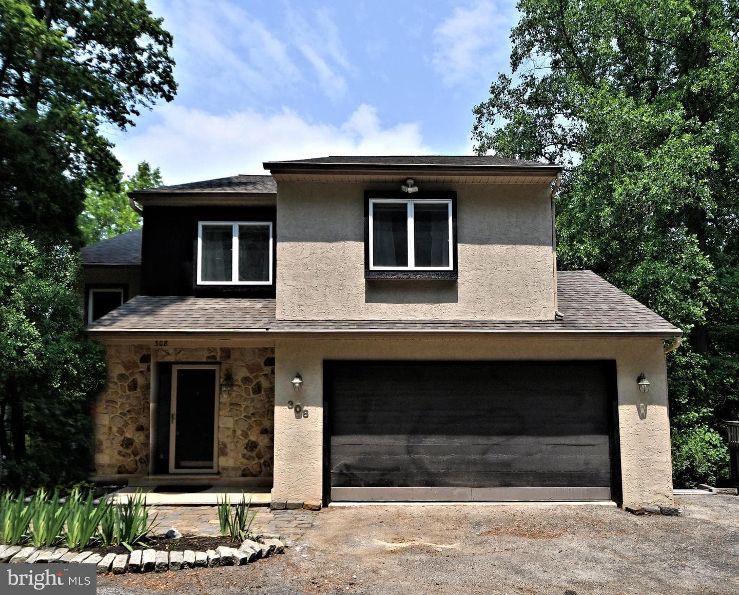 308 Balligomingo Road photo 3
