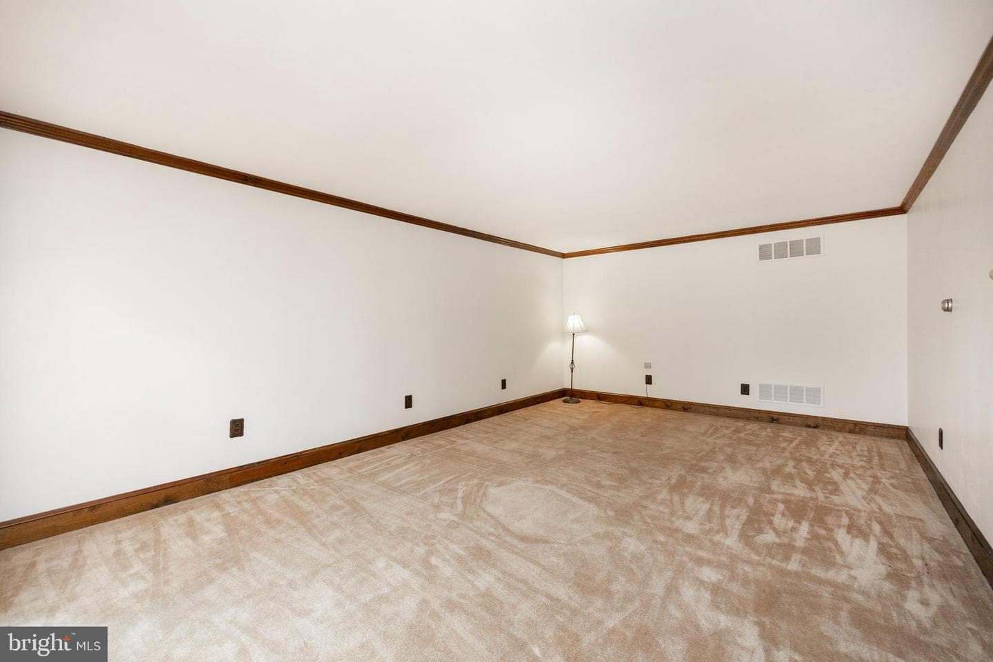 255 Yoder Road photo 9