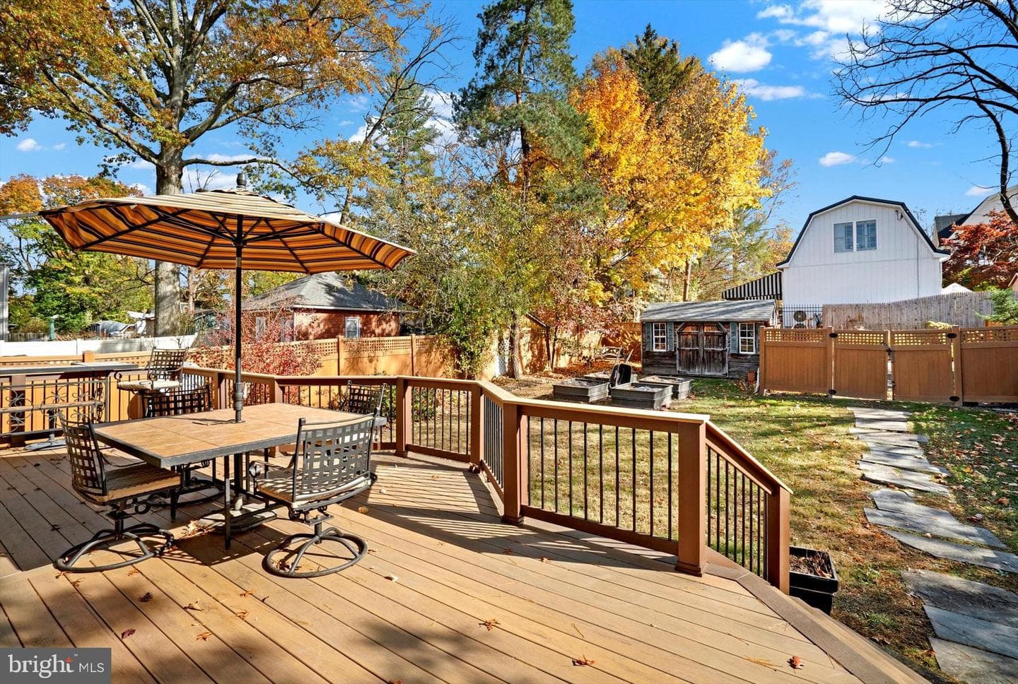 339 Shearer Street photo 28