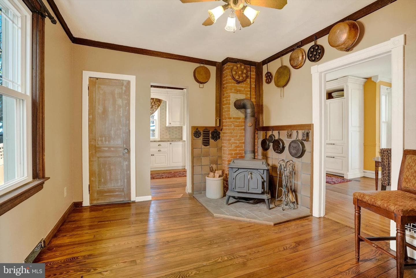 339 Shearer Street photo 7