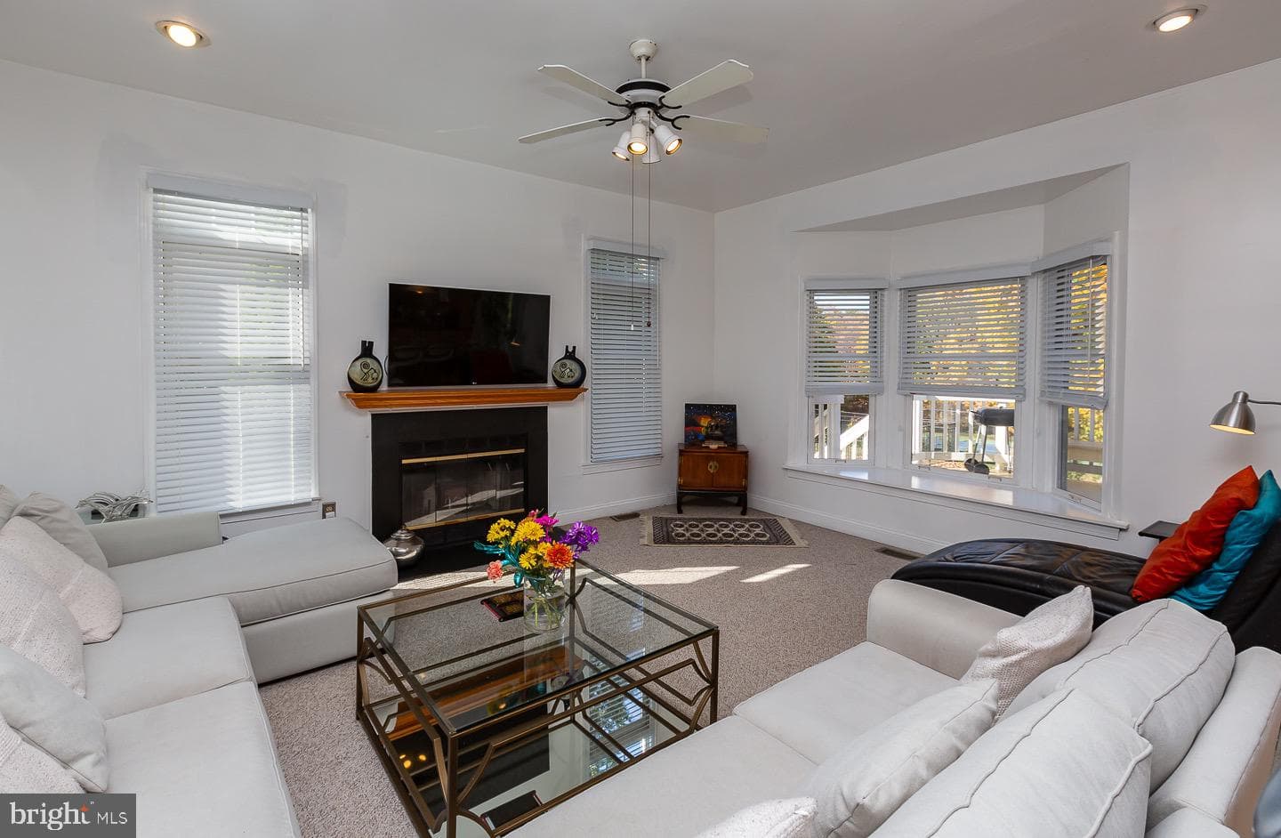 134 Chinaberry Drive photo 10