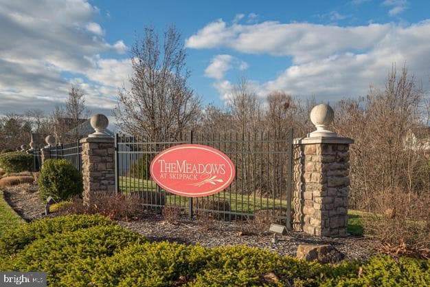 4327 Meadowridge Lane photo 30
