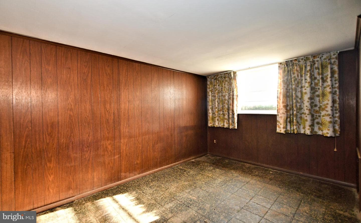 1401 E Mermaid Lane photo 14