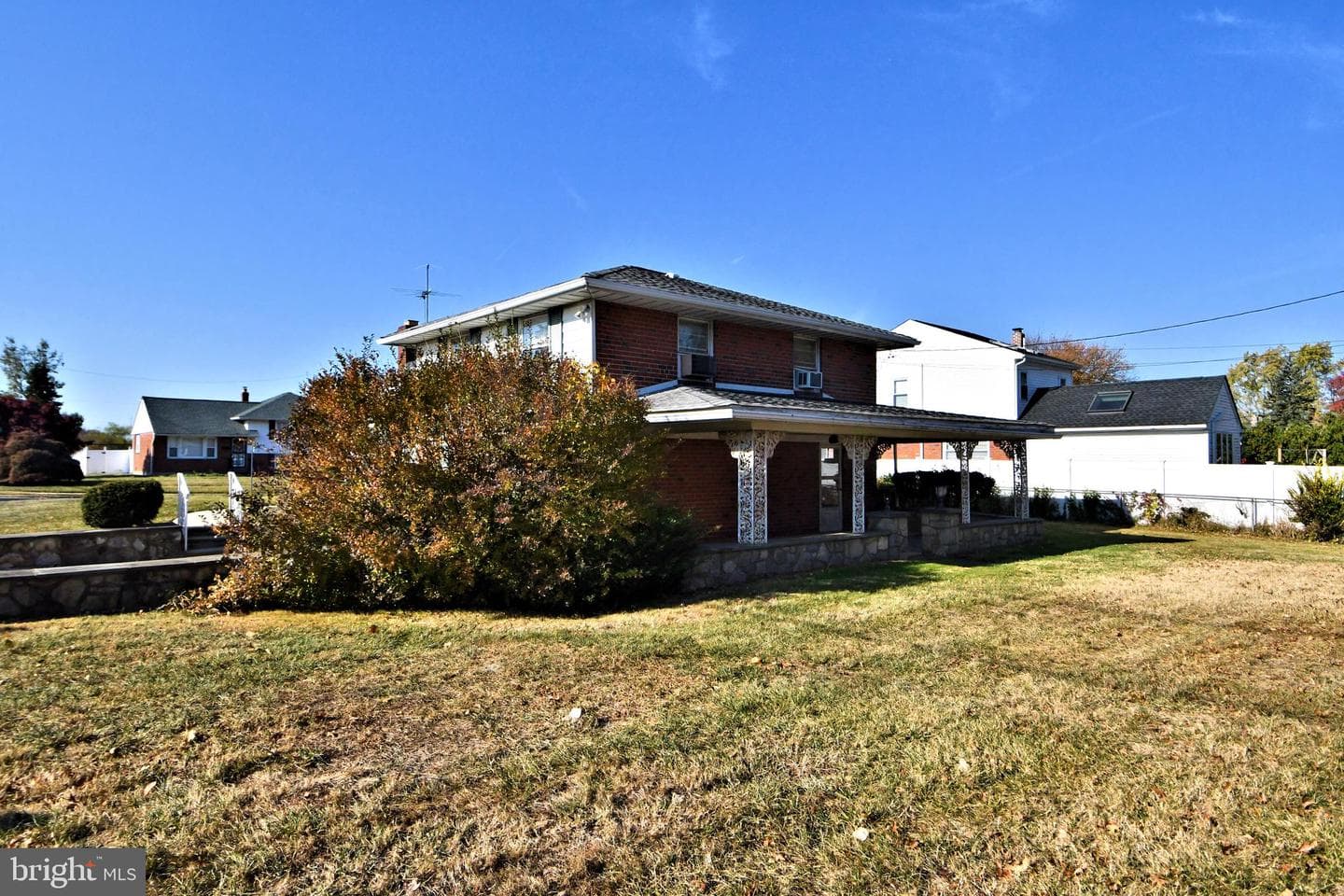 1401 E Mermaid Lane photo 17