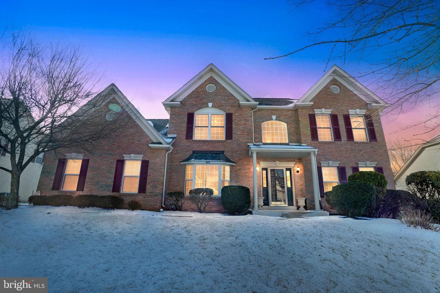 126 Avondale Drive photo 3