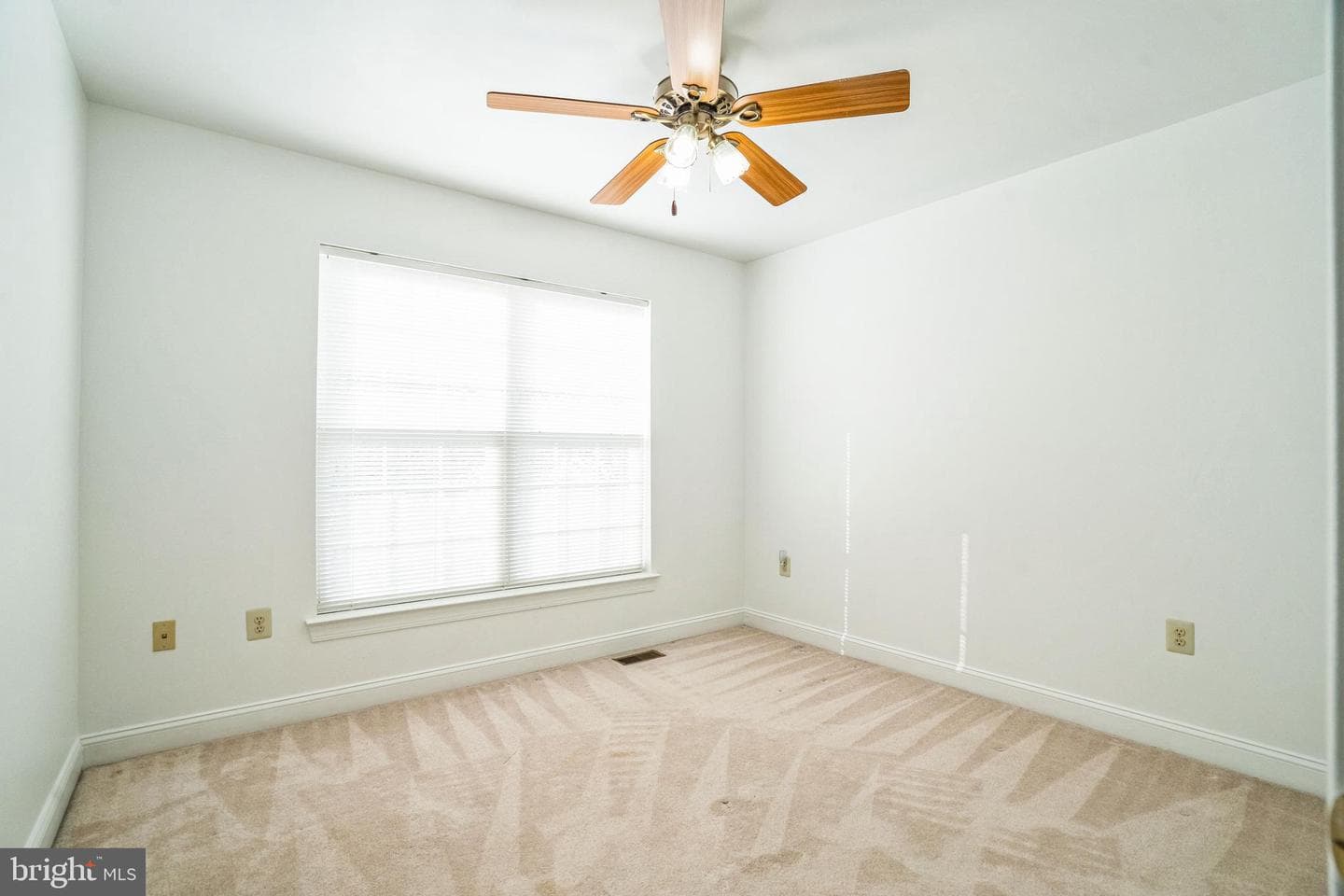 126 Avondale Drive photo 33
