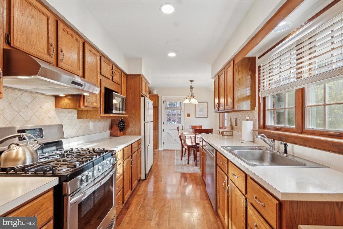 104 White Oak Road photo 2