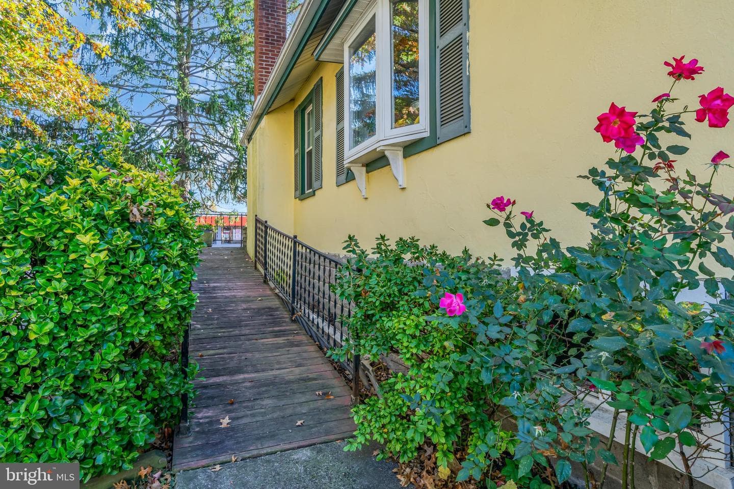 1534 Linden Avenue photo 13