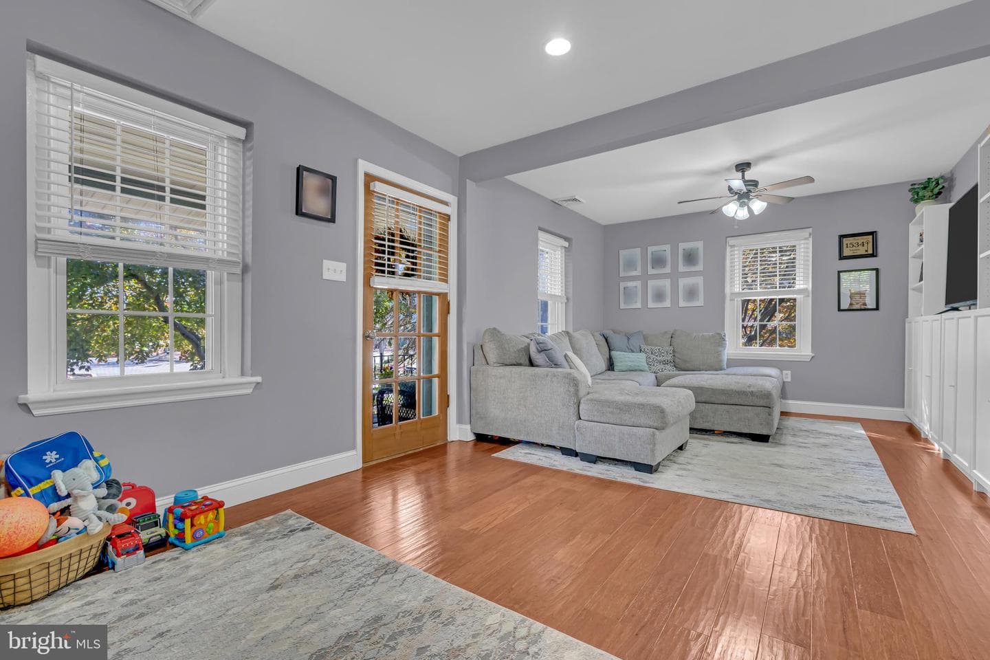 1534 Linden Avenue photo 16