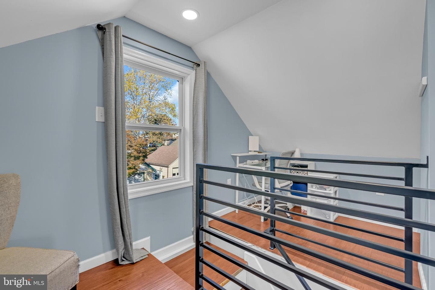 1534 Linden Avenue photo 34