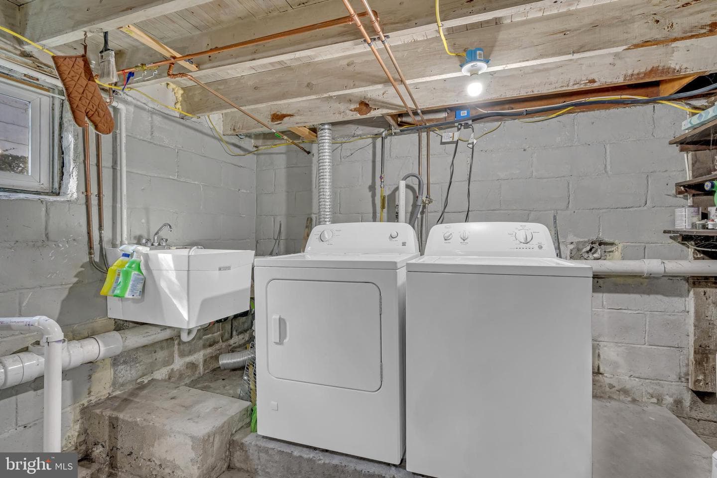 1534 Linden Avenue photo 45