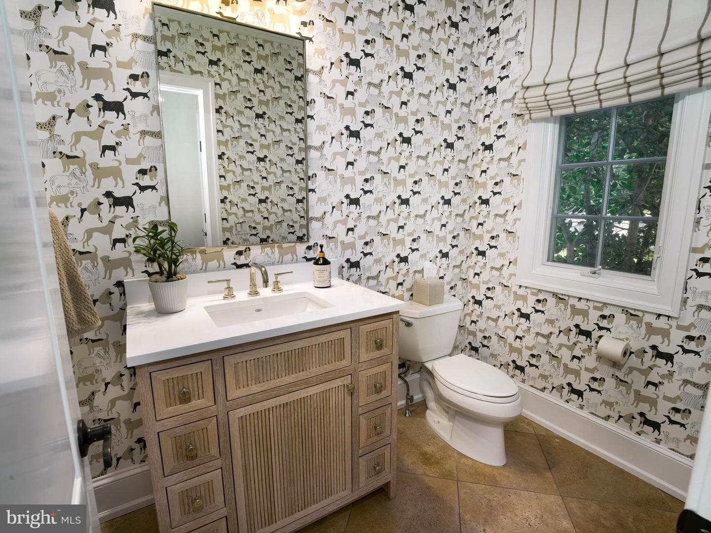 340 Baintree Road photo 21