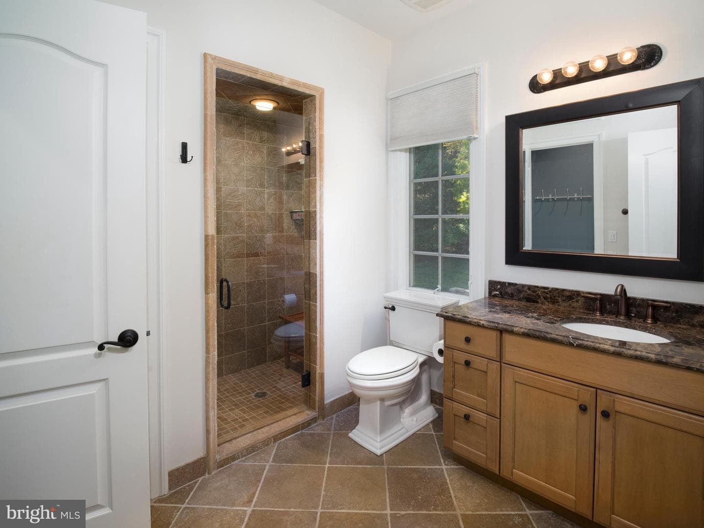 340 Baintree Road photo 38