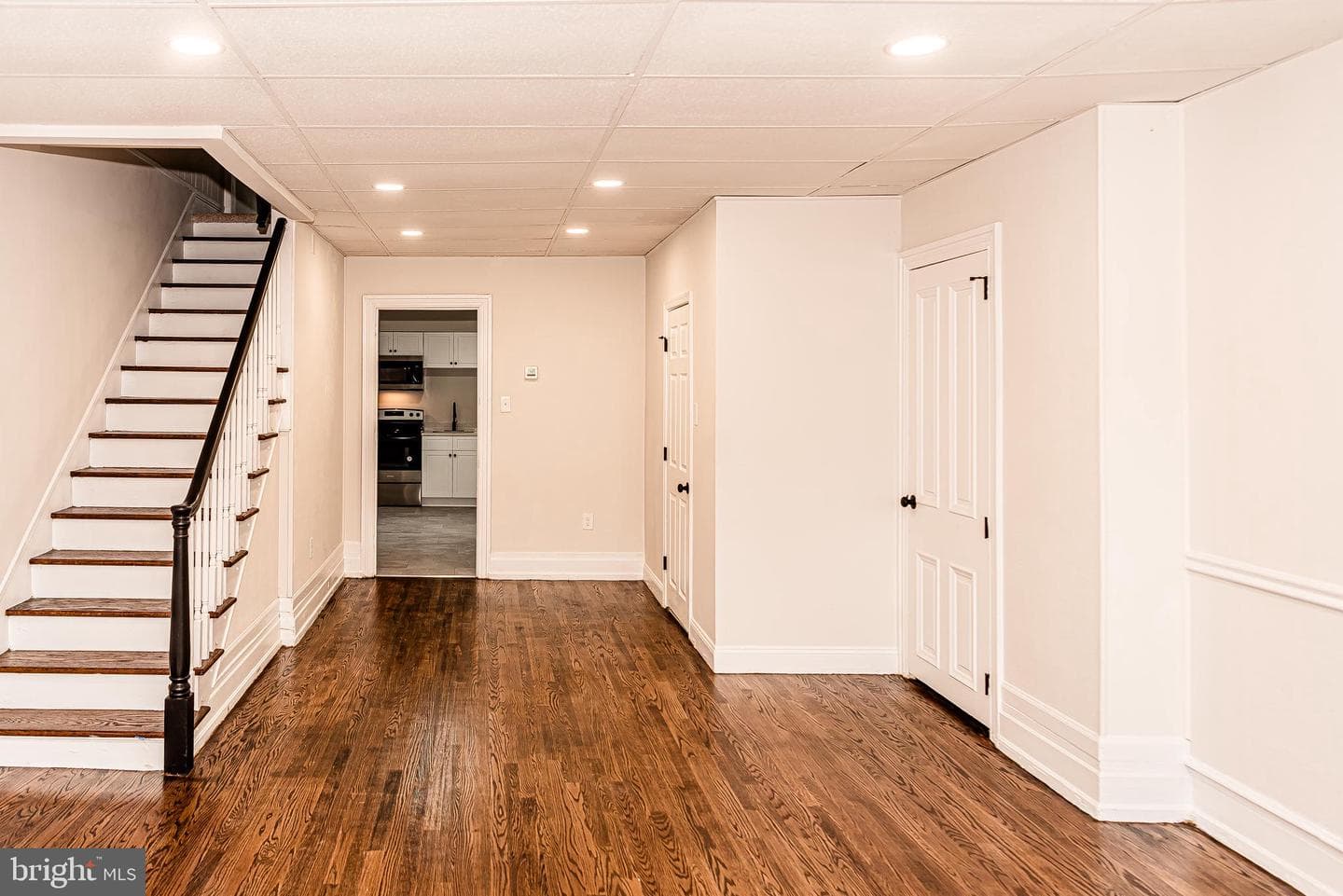 641 Walnut Street photo 10
