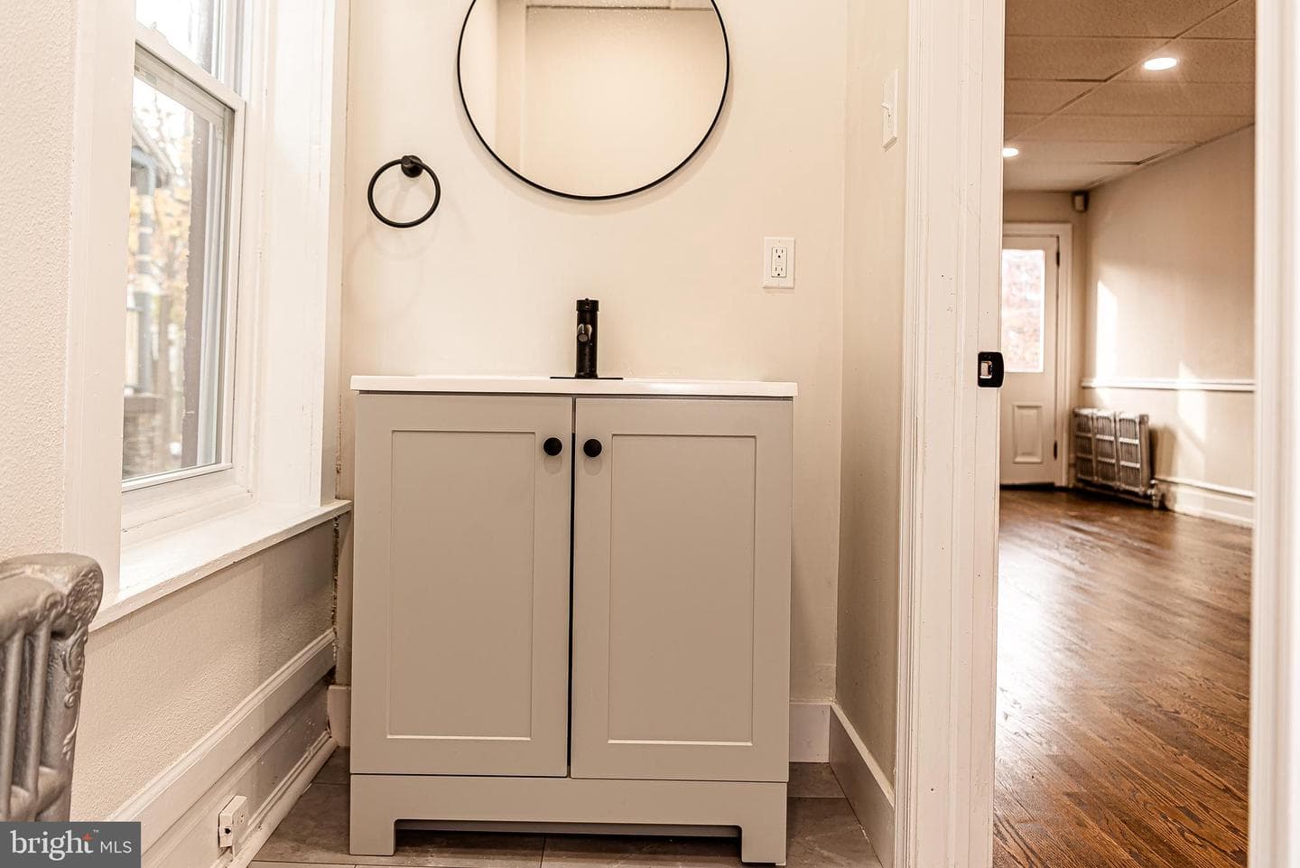 641 Walnut Street photo 12