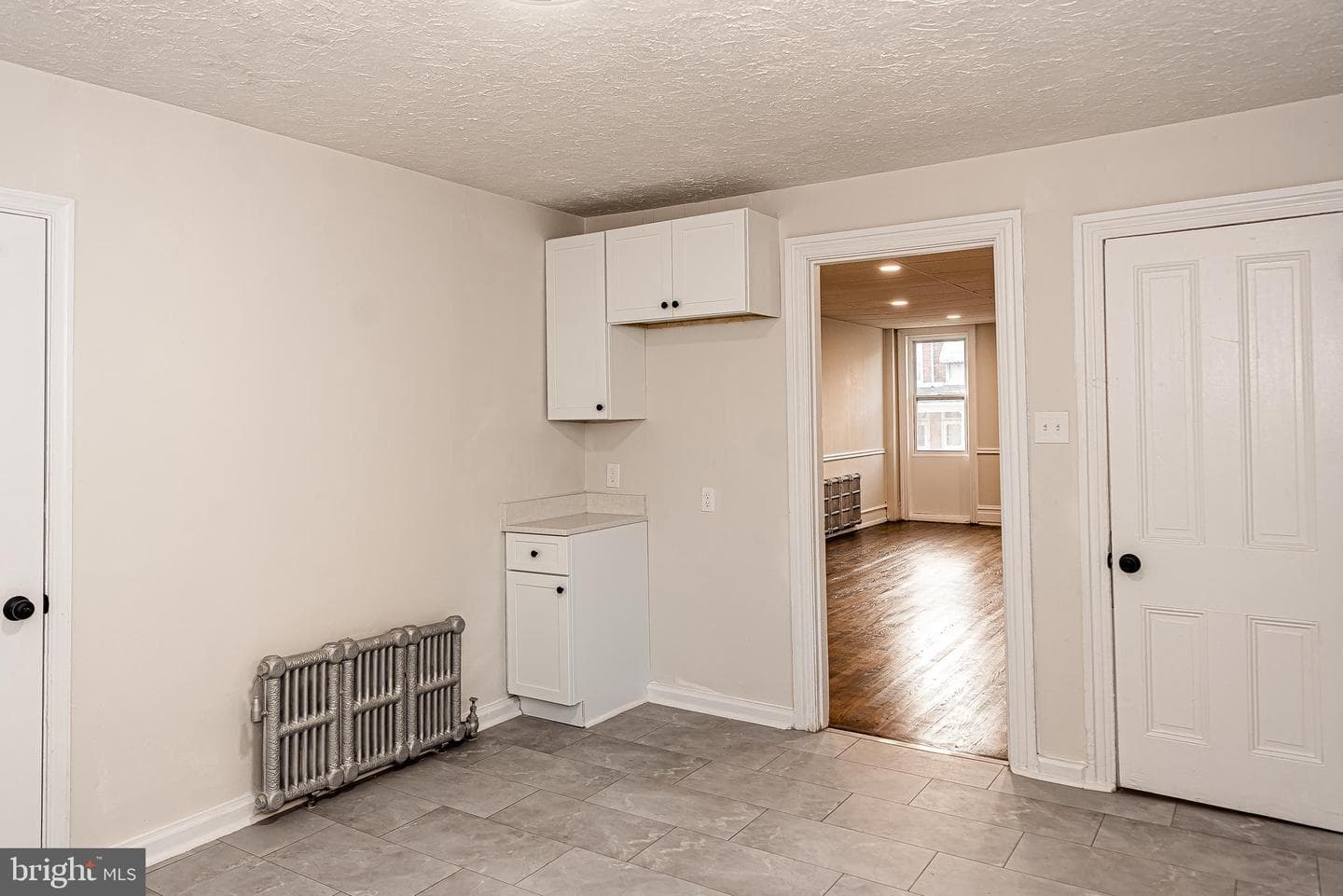 641 Walnut Street photo 14