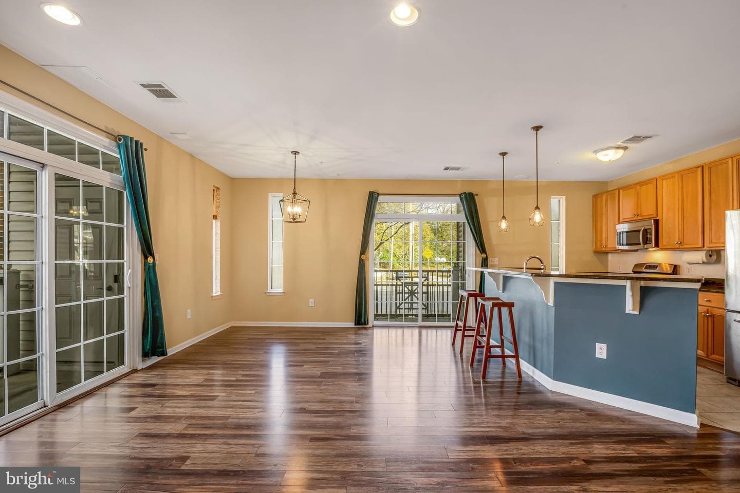 350 W Elm Street #3121 photo 12