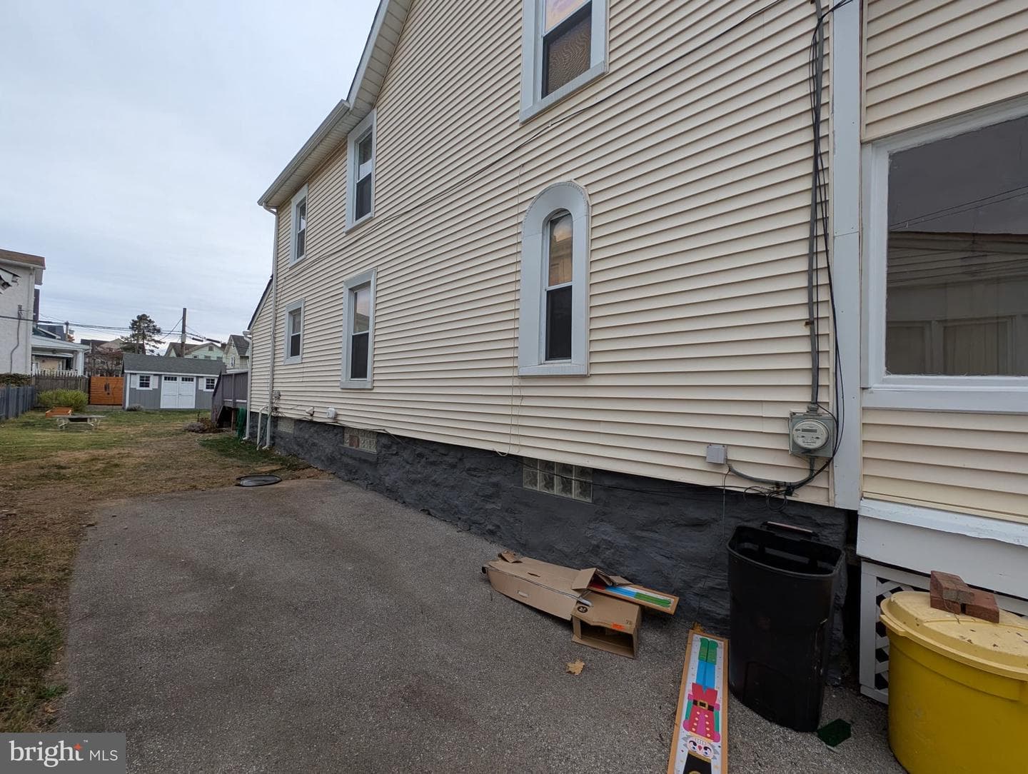 75 Holland Avenue photo 30