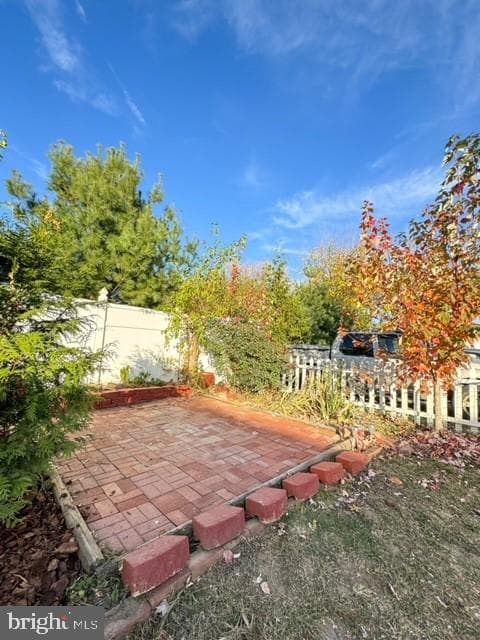 72 S Charlotte Street photo 35