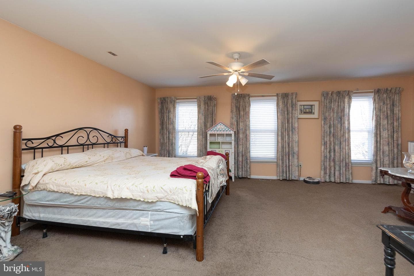 102 Runnymede Drive photo 36
