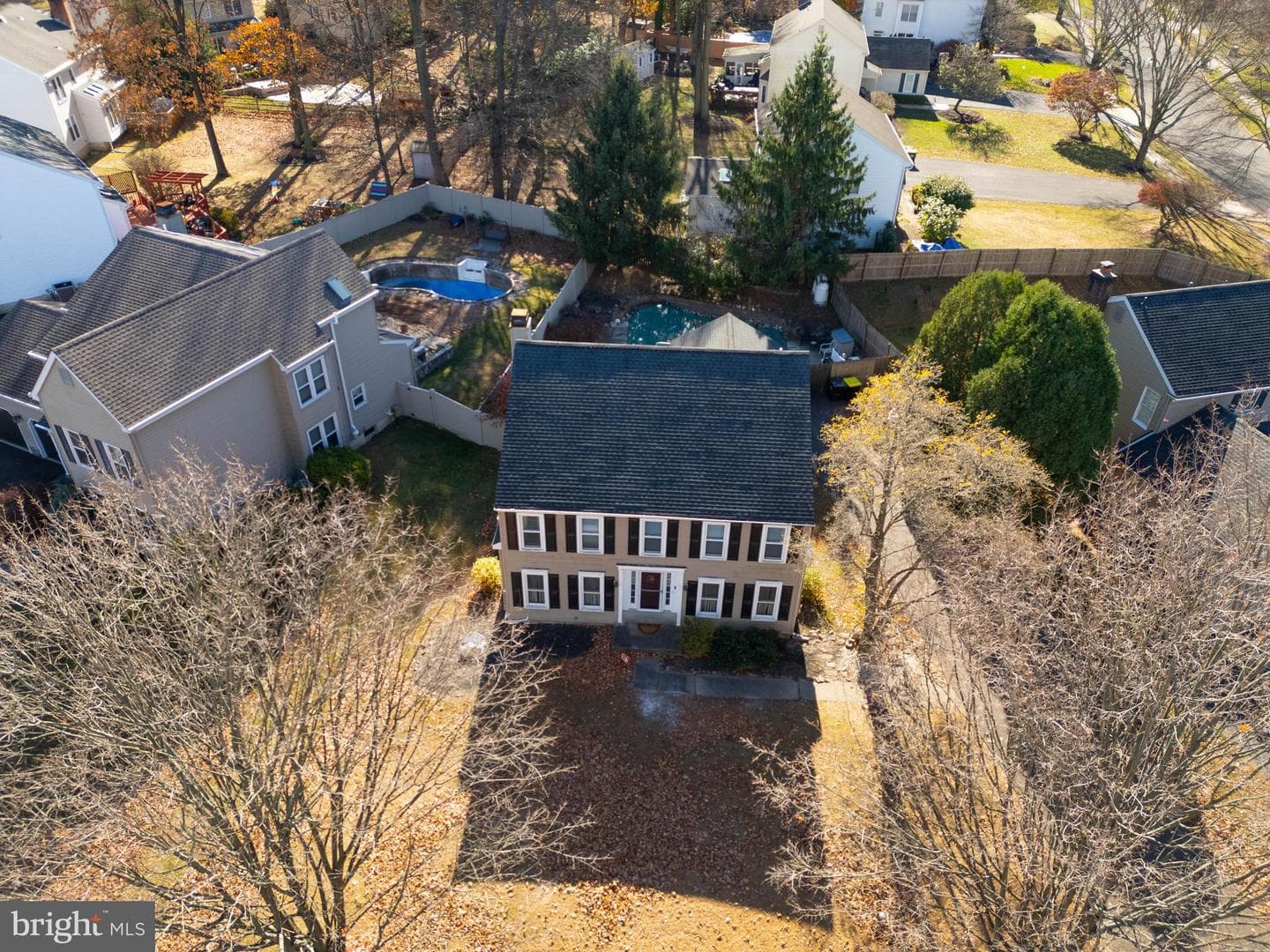 102 Runnymede Drive photo 45