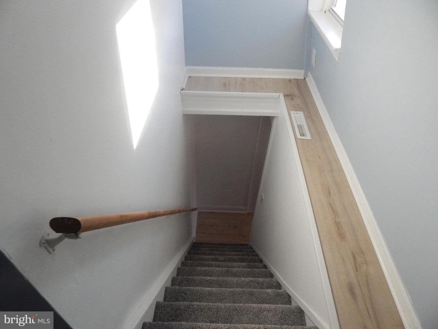 233 N Evans Street photo 23