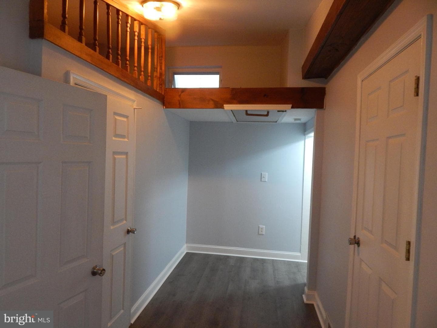 233 N Evans Street photo 38