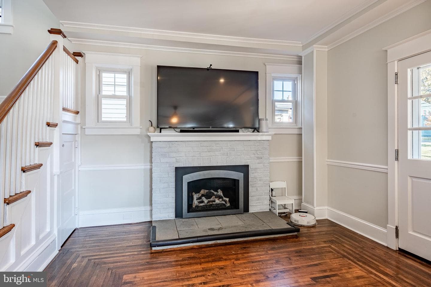 116 Cliveden Avenue photo 5