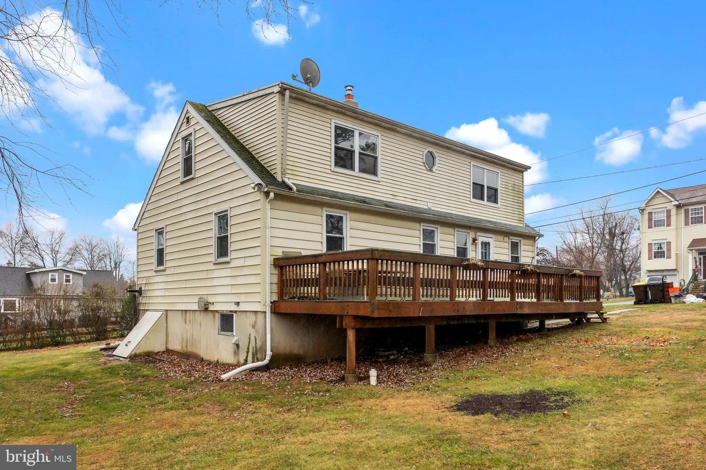 421 Avenue C photo 14
