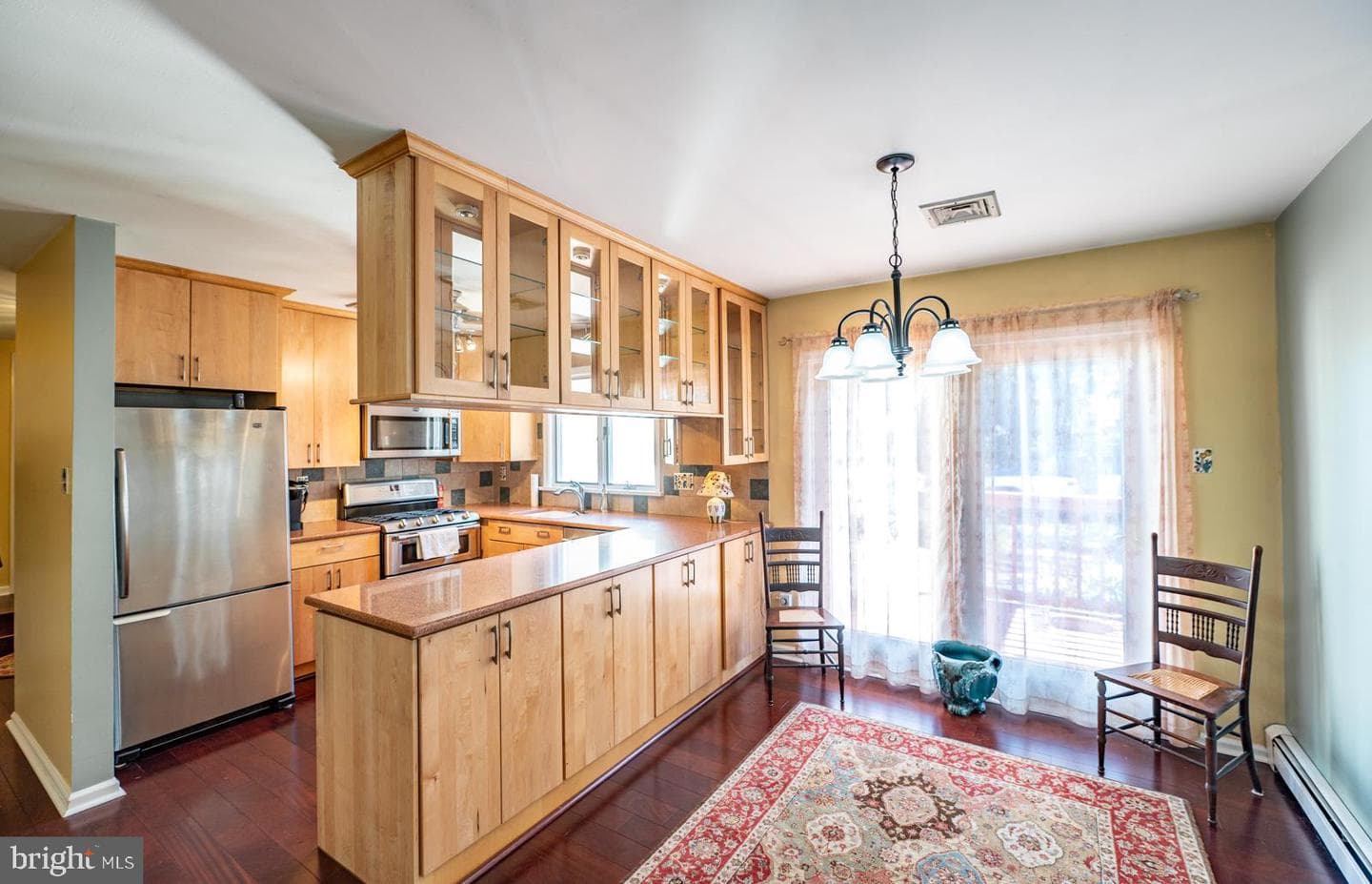 48 College Avenue photo 22