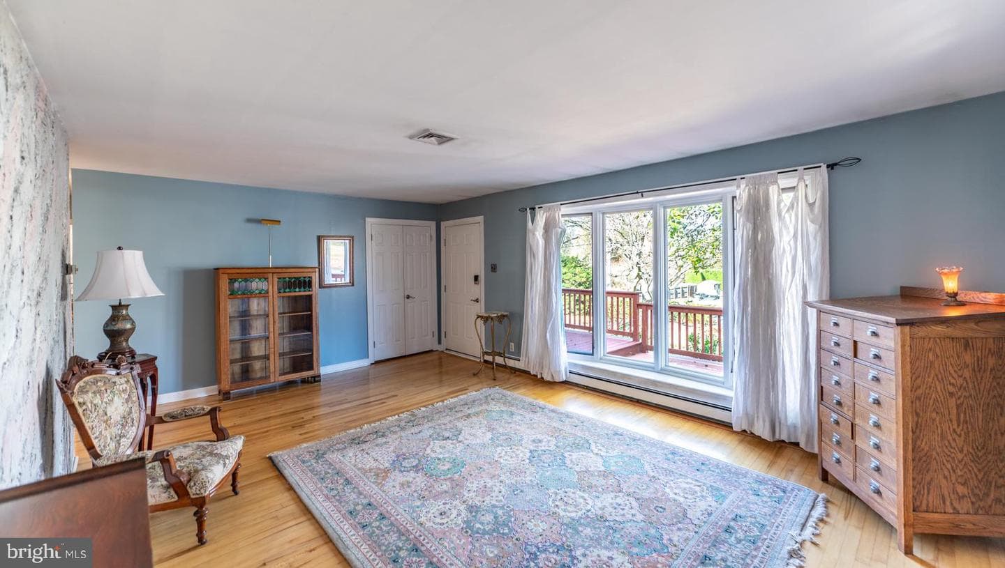 48 College Avenue photo 42