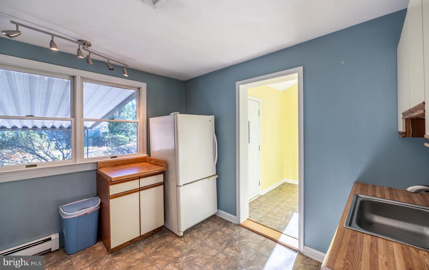 48 College Avenue photo 56