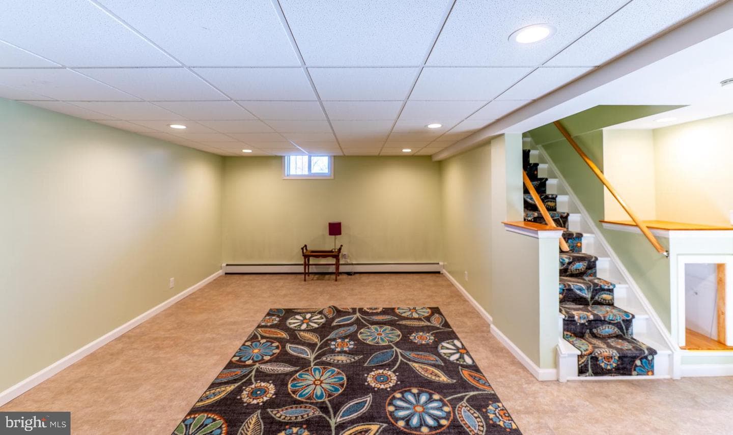 48 College Avenue photo 58