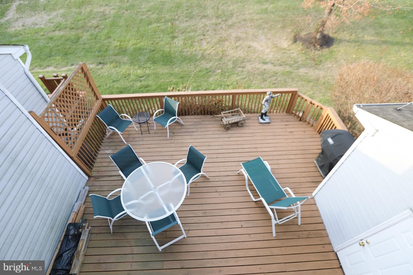 600 Stratford Court photo 22