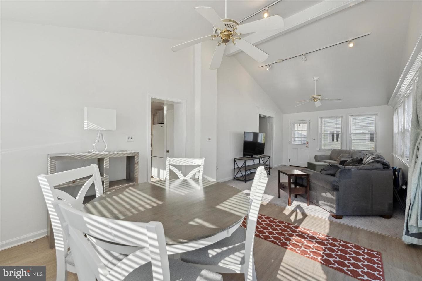 152 Liberty photo 15