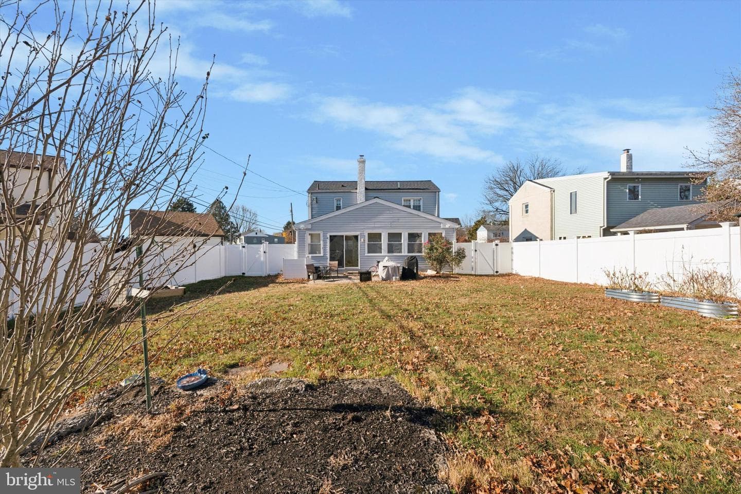 152 Liberty photo 25