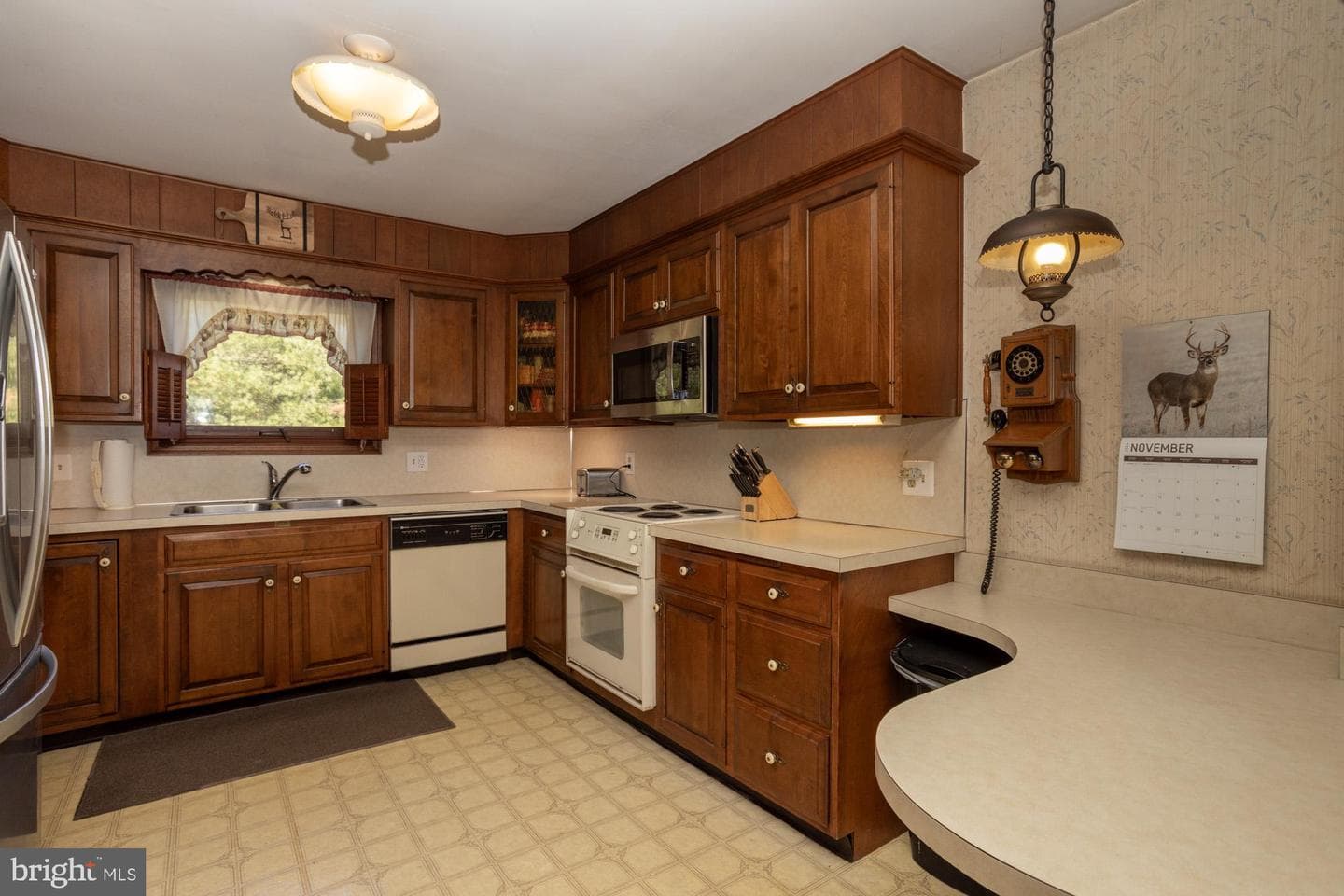1429 N Hanover Street photo 10