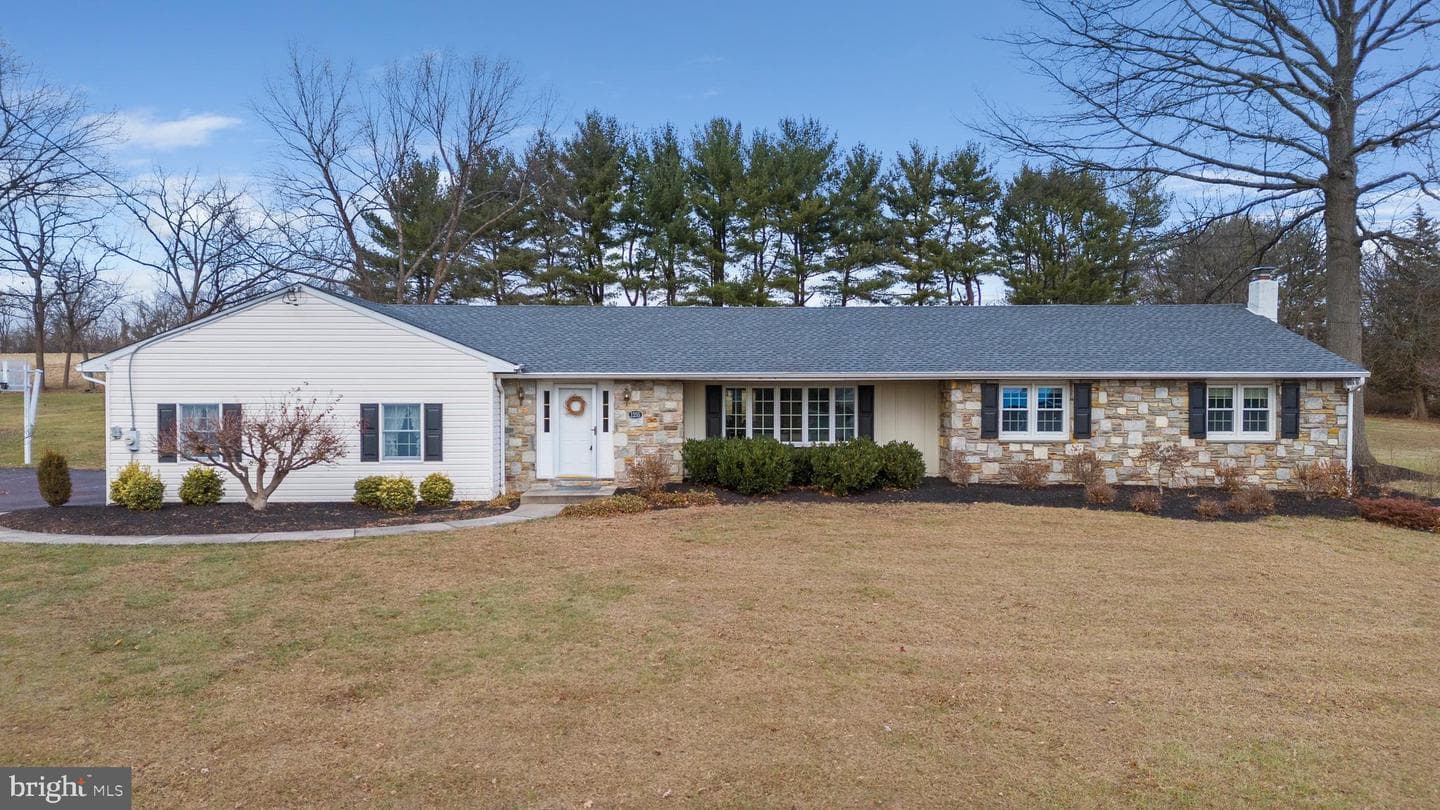 1255 Buttonwood Drive photo 1
