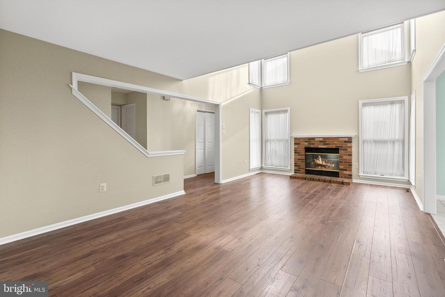 185 Jonathan Drive photo 18