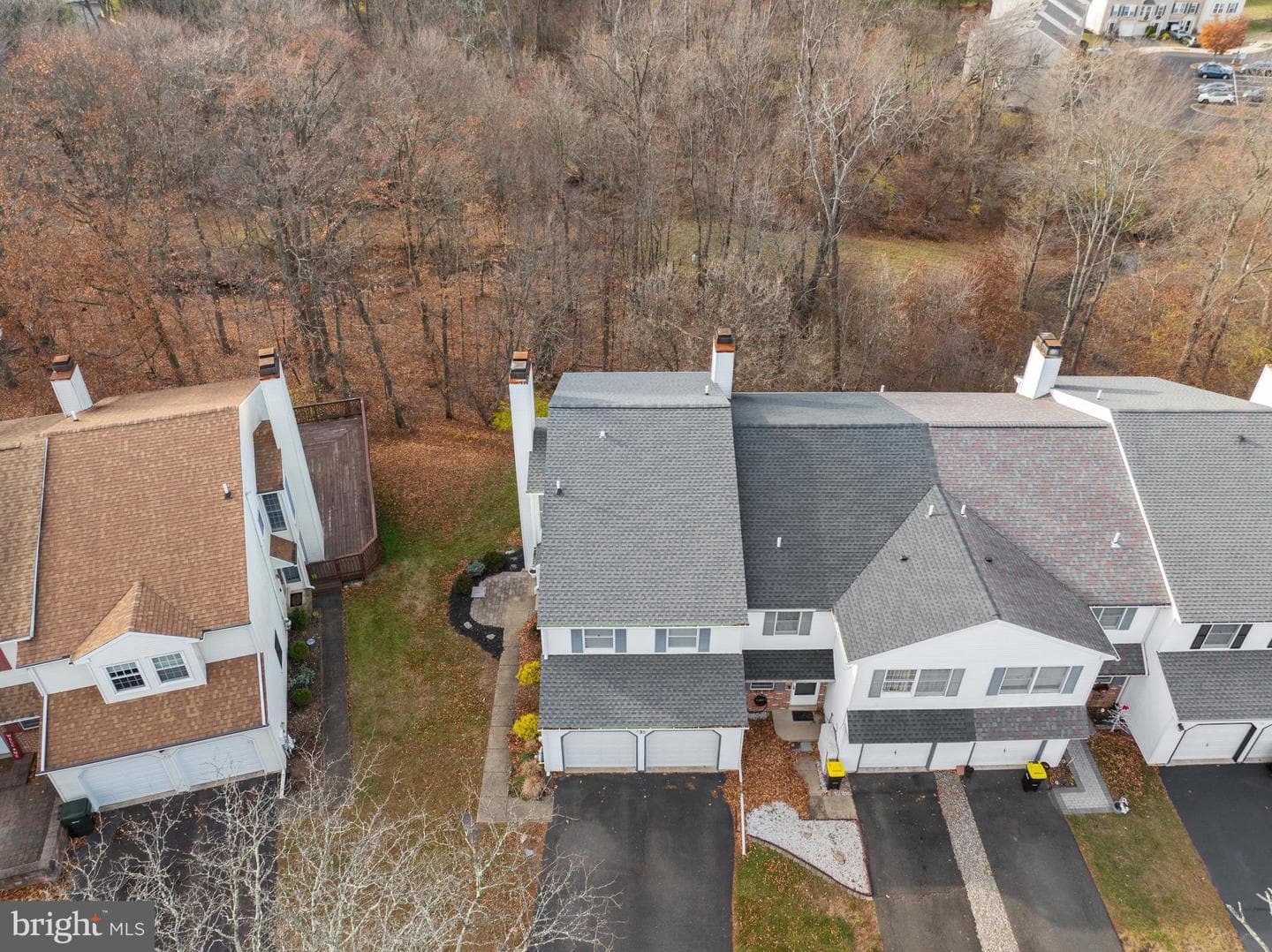 185 Jonathan Drive photo 4