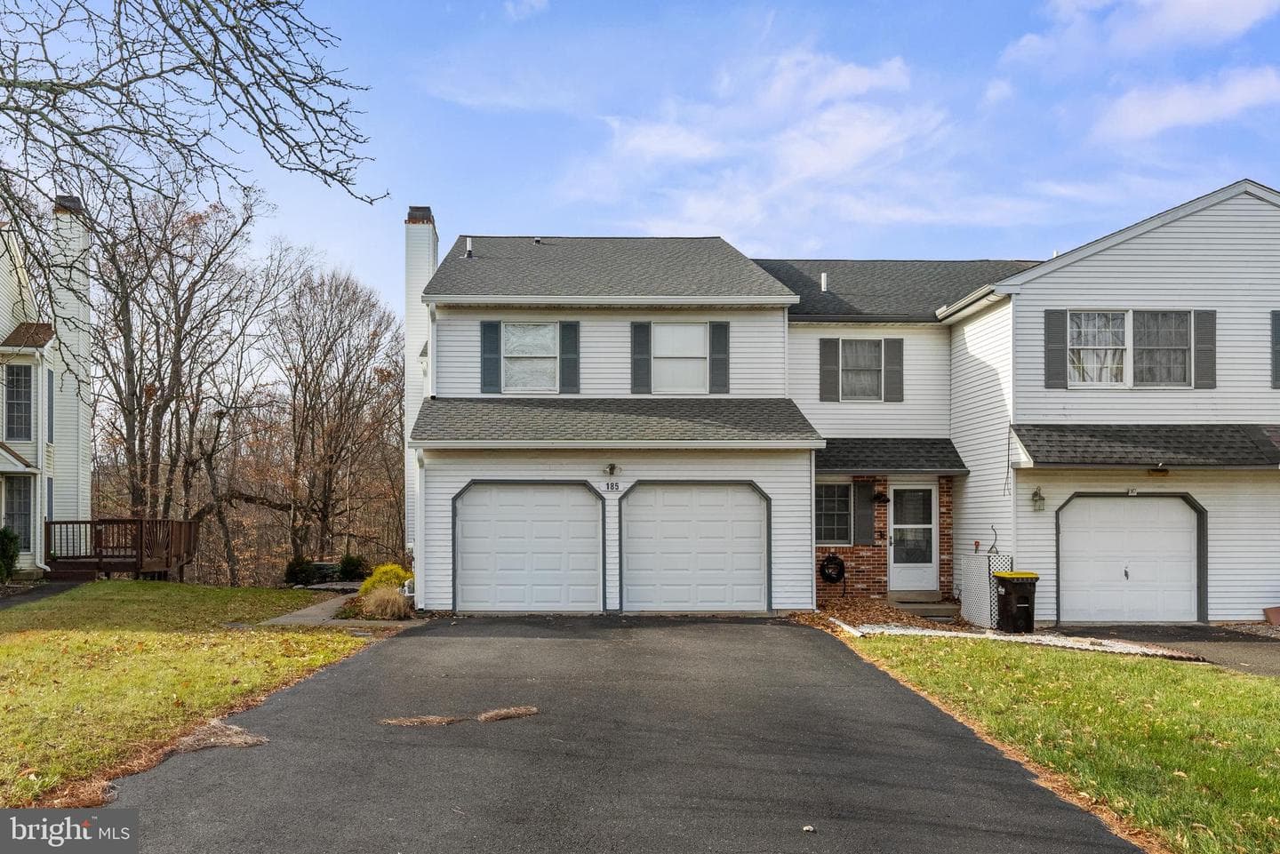 185 Jonathan Drive photo 8