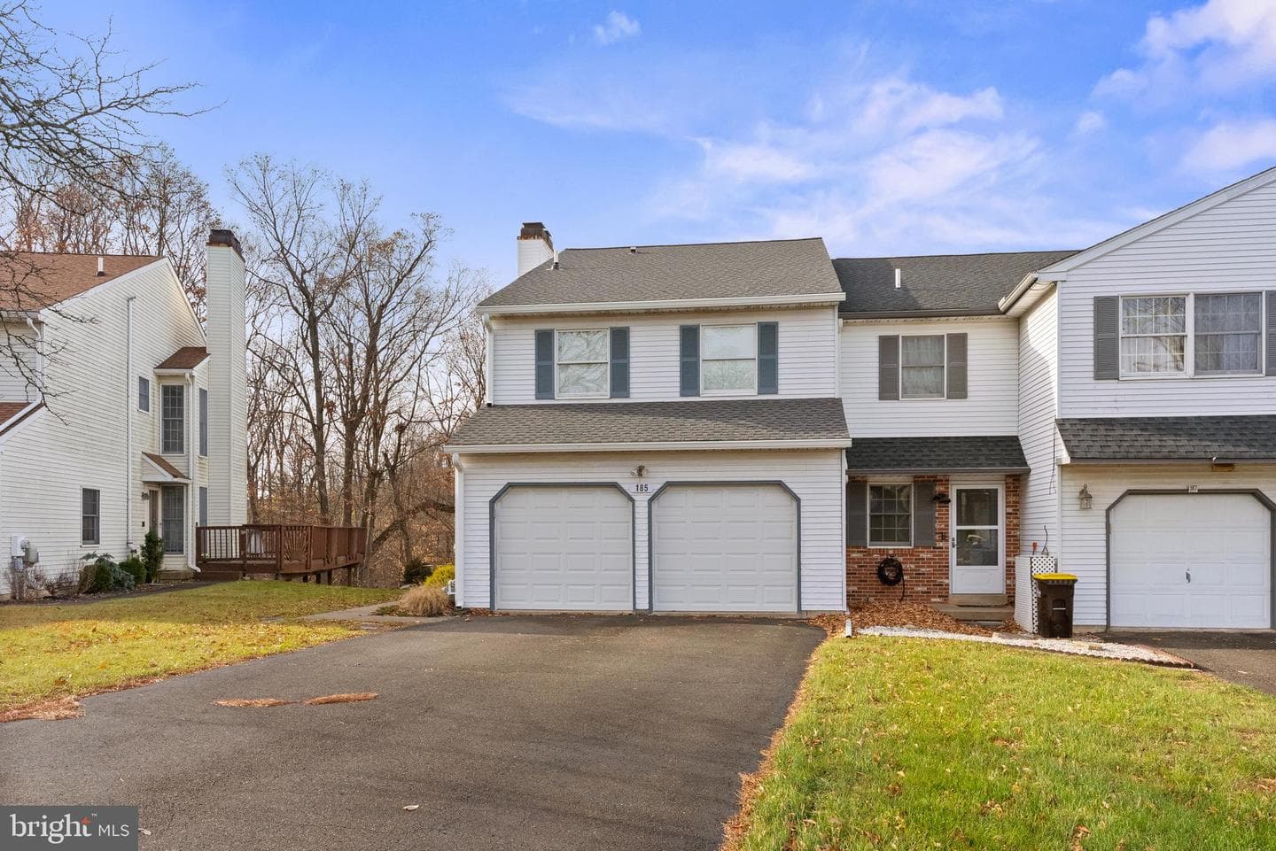 185 Jonathan Drive photo 9