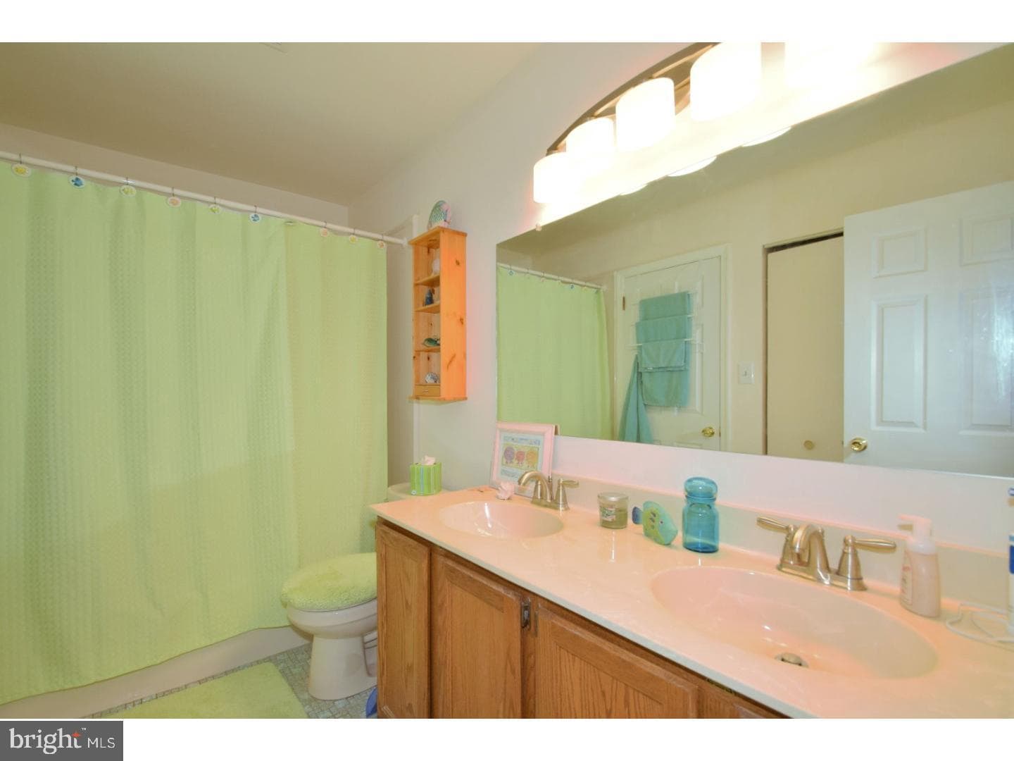 2495 Hillendale photo 10