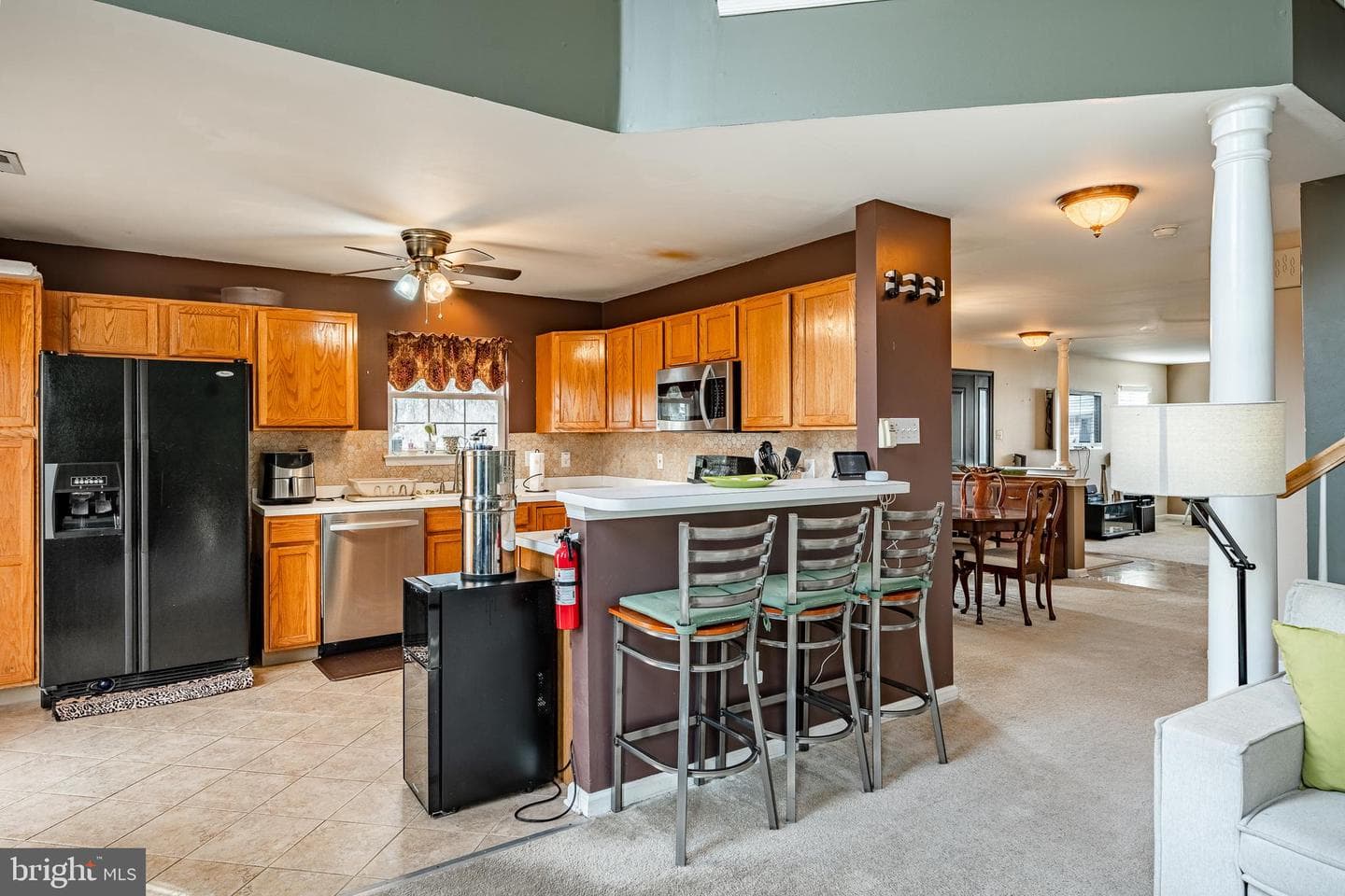 746 Martingale Road photo 16