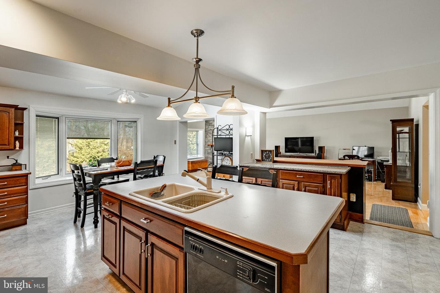 203 Twining Road photo 14