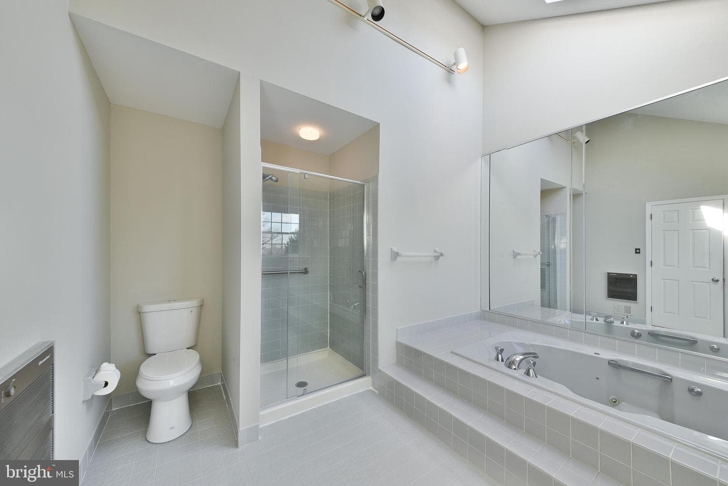 45 Hunter Road photo 42