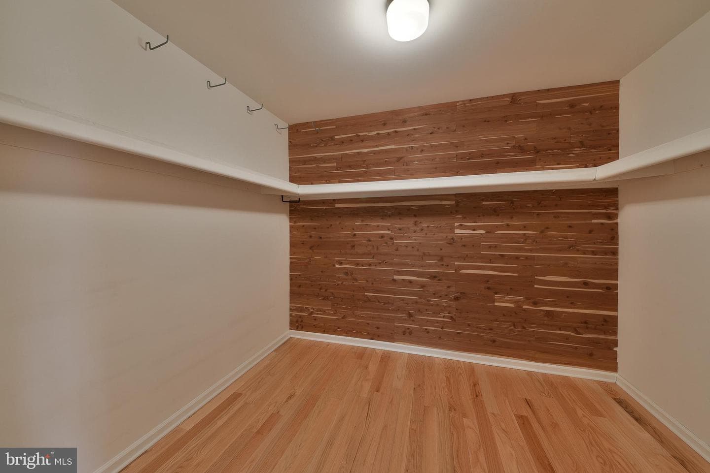 45 Hunter Road photo 43