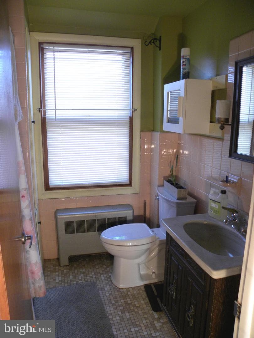 553 B St photo 28