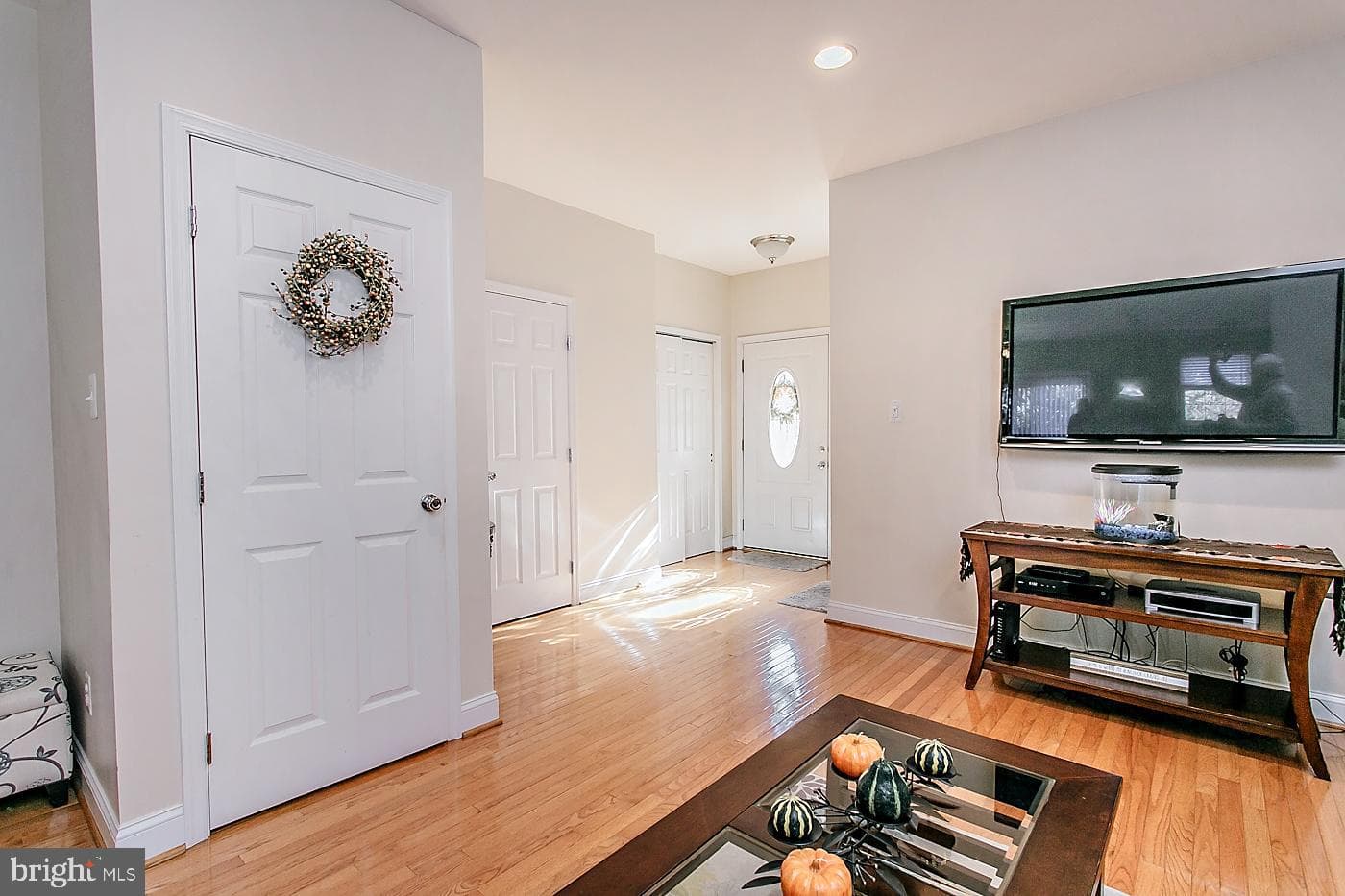719 Beech Court photo 5